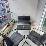アパート Stunning 3br With 2 Private Terraces In B'kara By 360 Estates ビルキルカラ