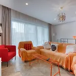 アパート Stunning 3br With 2 Private Terraces In B'kara By 360 Estates ビルキルカラ