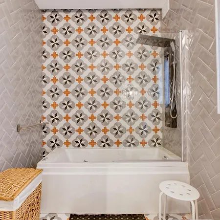 Stunning 3br With 2 Private Terraces In B'kara By 360 Estates דירה *
