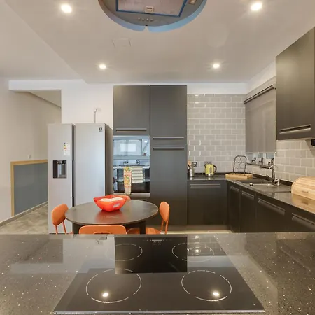 Stunning 3br With 2 Private Terraces In B'kara By 360 Estates *